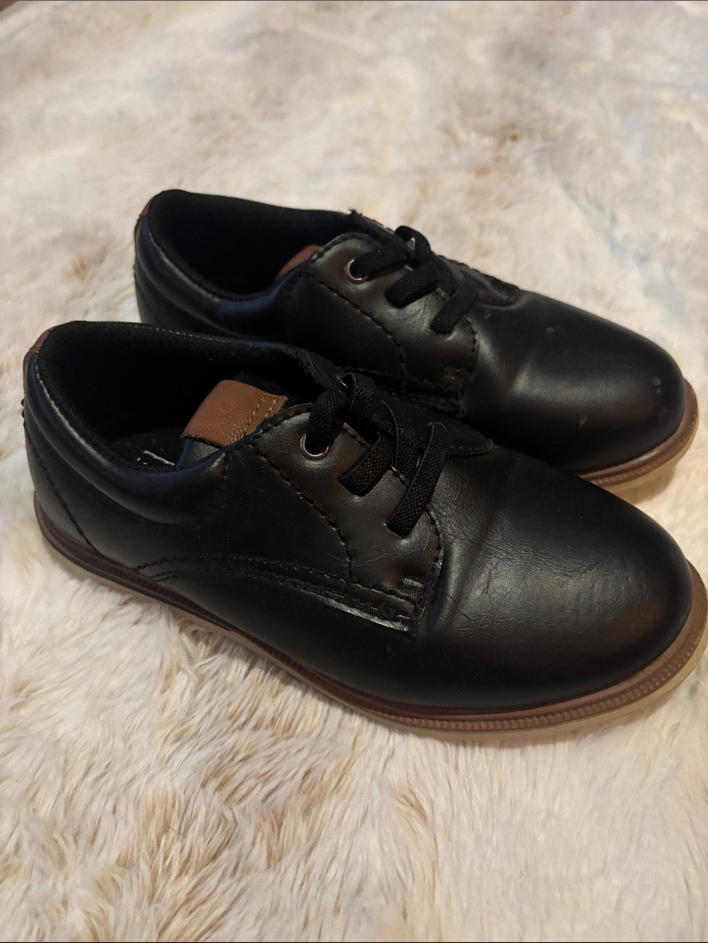 Boys' Black Dress Lace-Up Shoes with Brown Accent